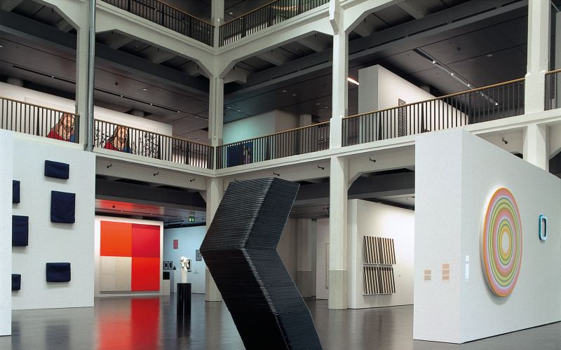 Exhibition view "DaimlerChrysler Collection"